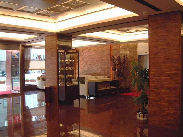 The Premier Hotel Тайнань Экстерьер фото